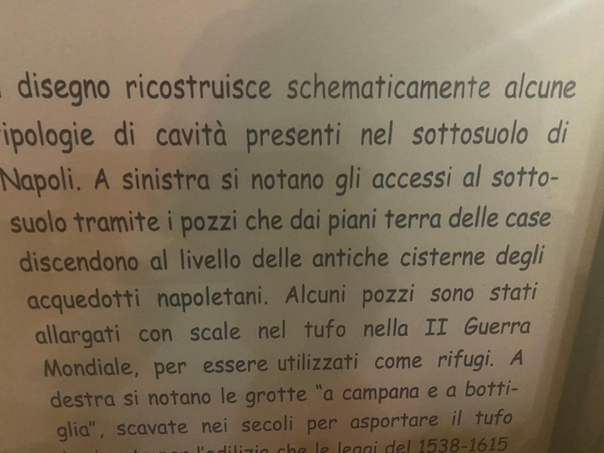 Casa Gioia, Tra Palazzo Reale,Lungomare E Monte Echia Lejlighed Napoli Eksteriør billede